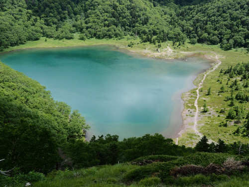 コバルトブルーの五色沼