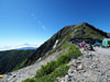 山梨県の南アルプス・北岳の登山　高山植物や雄大な景色を眺めながらトレッキング