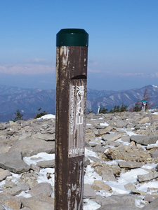 長野県　湯ノ丸山（２１０１ｍ）登頂